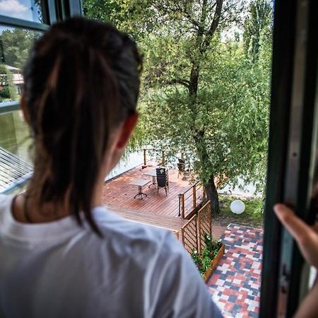 Vakvarju Csonakhaz By Nw Boedapest Buitenkant foto